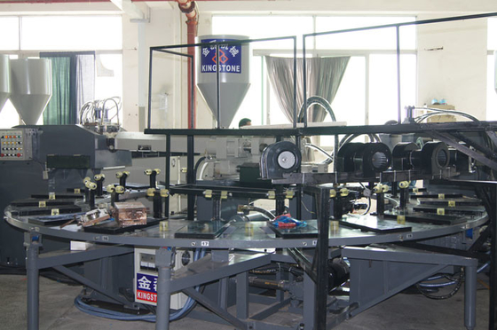 1 / 2 / 3 Color TPR PVC Sole Making Machine 100-120pairs / Hour For Plastic Shoes