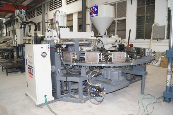 Summer Beach Plastic Shoes Injection Molding Machine 110-150 Pairs Per Hour