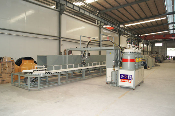 Leather Shoes Polyurethane Molding Machine , Polyurethane Foam Injection Machine 
